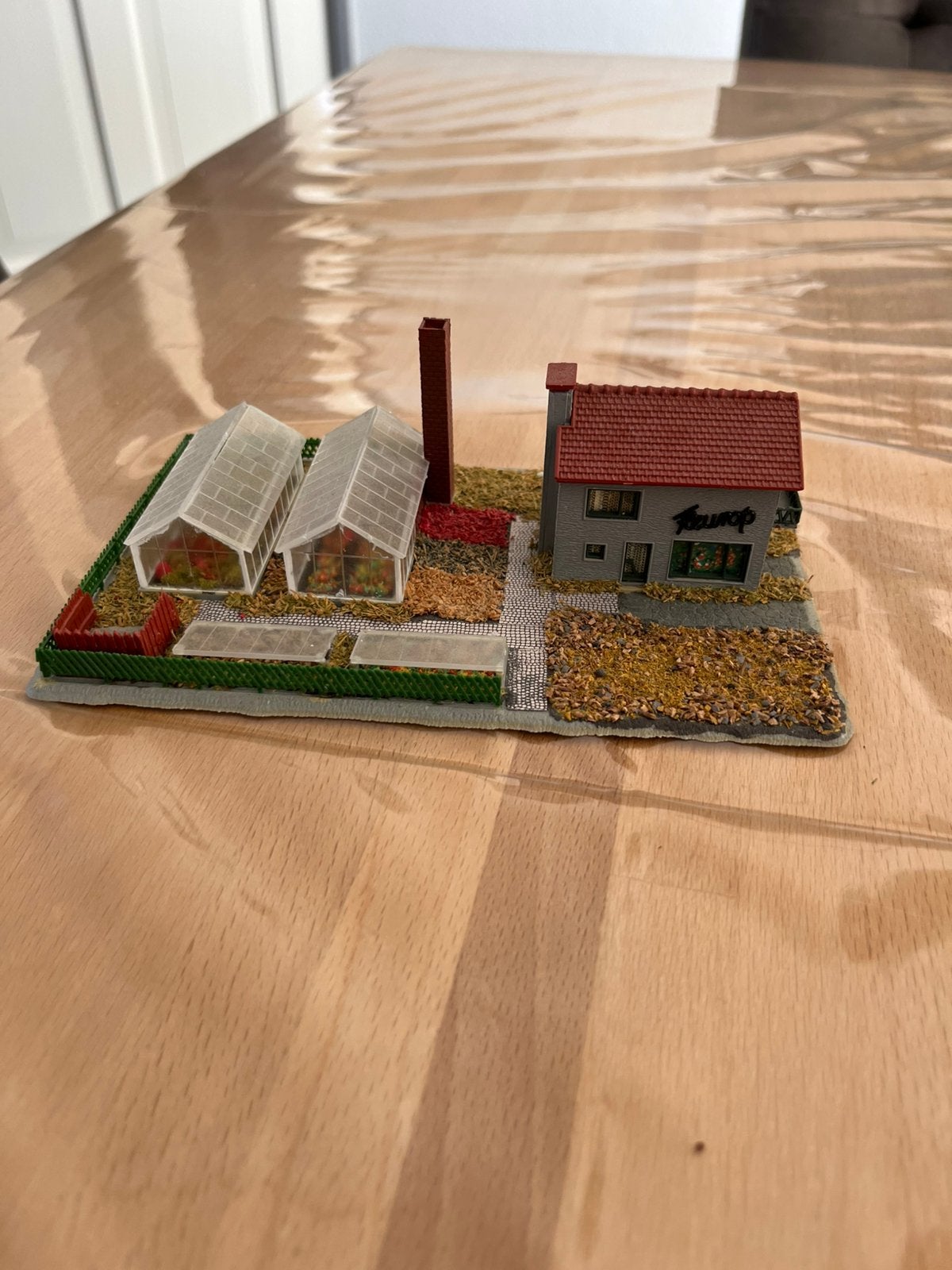 Faller N huis met kassen, Gebruikt, Gelijkstroom of Wisselstroom, Brug, Tunnel of Gebouw, Ophalen