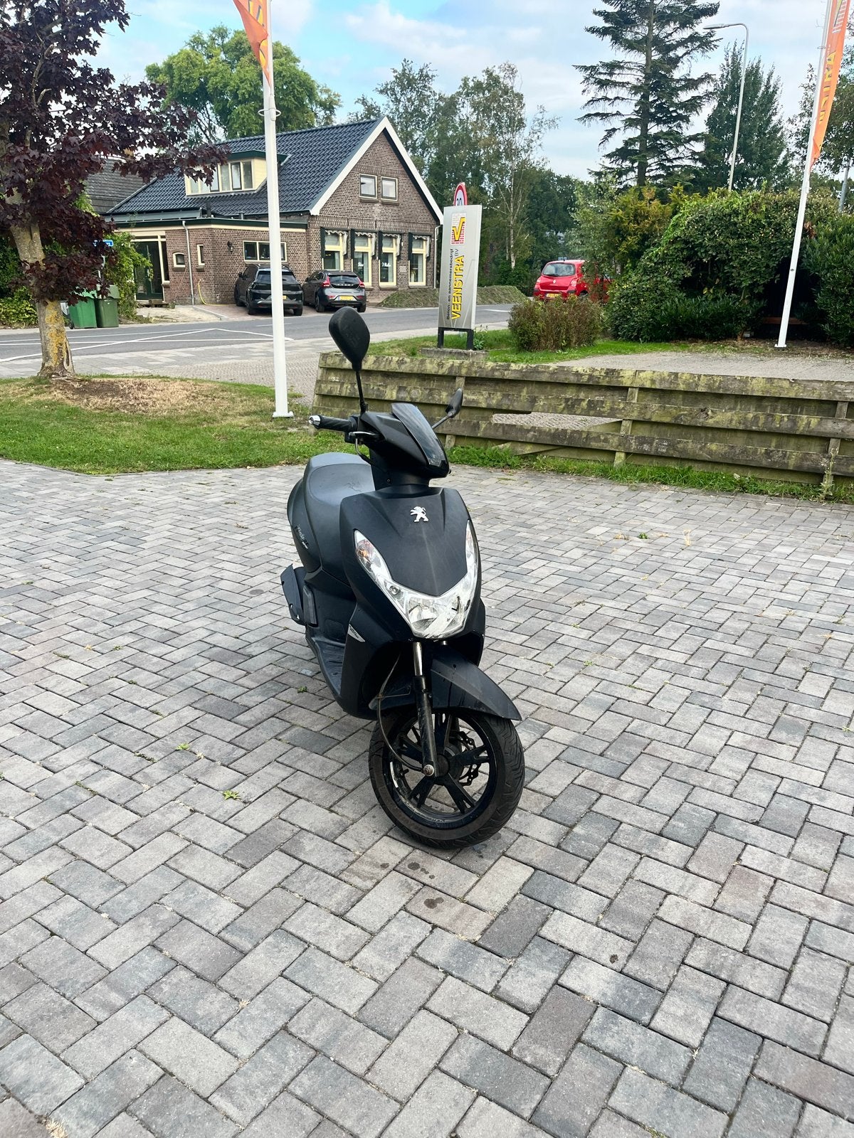 Peugeot Kisbee scooter, Fietsen en Brommers, Scooters | Peugeot, Ophalen, Gebruikt, Overige modellen, Maximaal 45 km/u