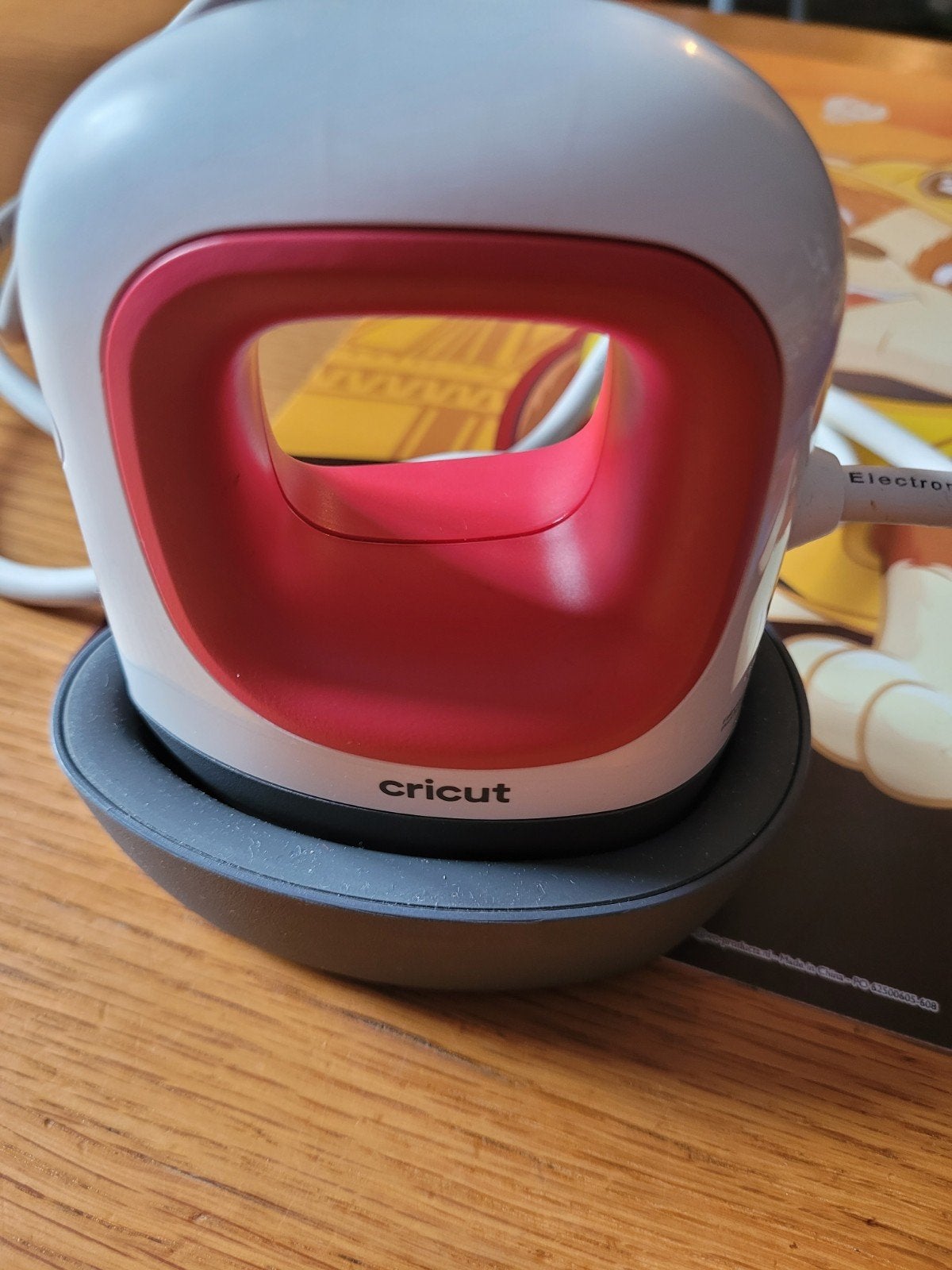 Cricut mini hitte pers, Ophalen of Verzenden