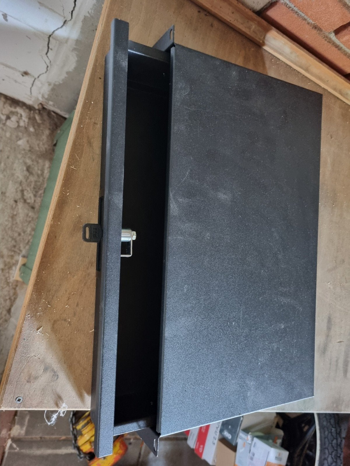 19" racklade 2HE shallow, Ophalen of Verzenden, Gebruikt