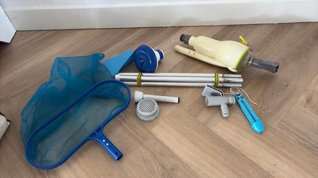 Zwembad stofzuiger, Ophalen of Verzenden, Gebruikt