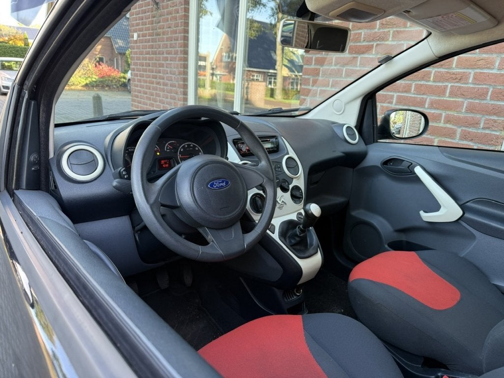 Ford Ka 1.2 Cool & Sound s/s, Euro 5, Stof, Gebruikt, 4 cilinders
