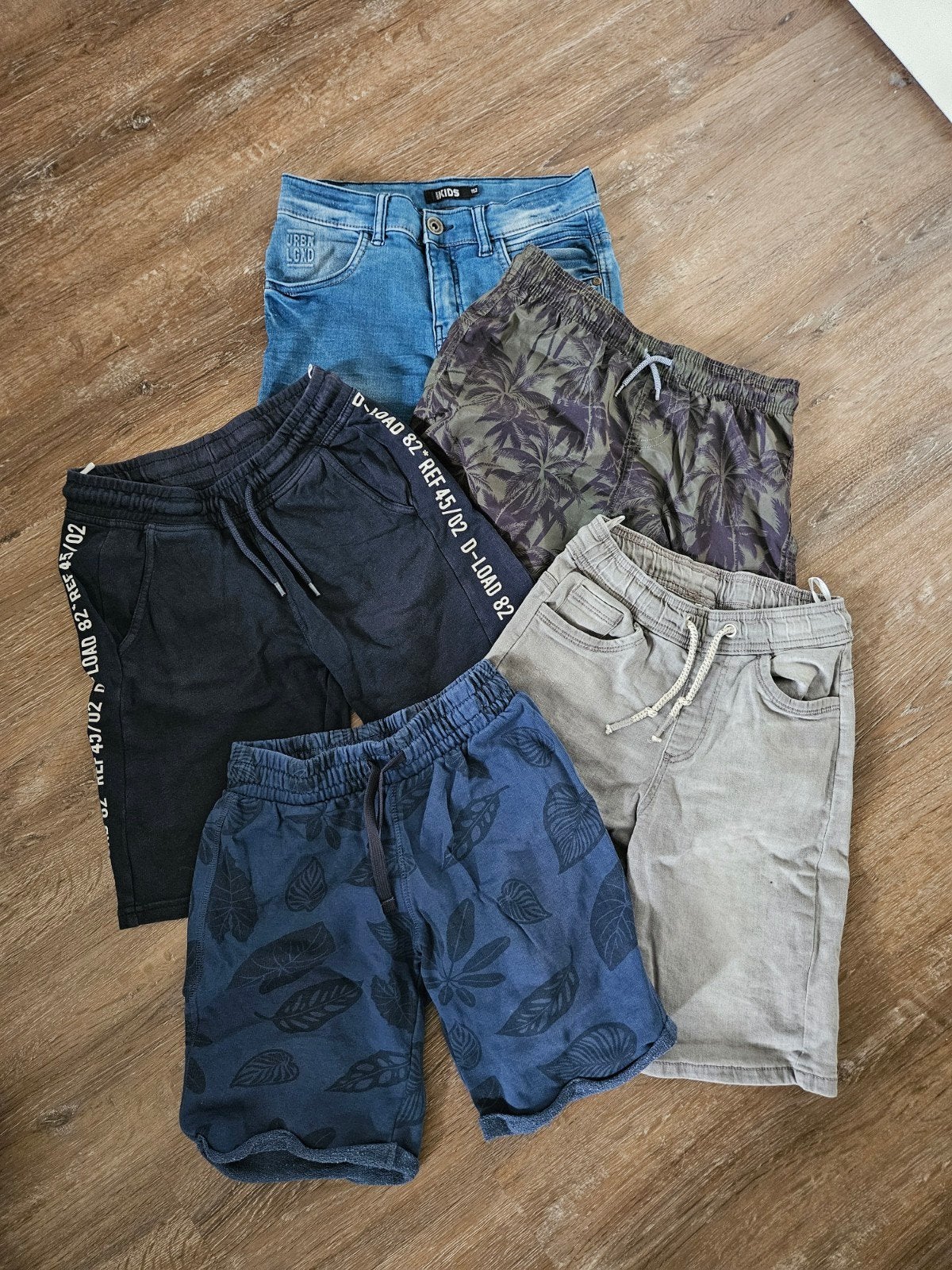 Jongens korte broeken pakket maat 146/152, Ophalen of Verzenden, Jongen, Broek