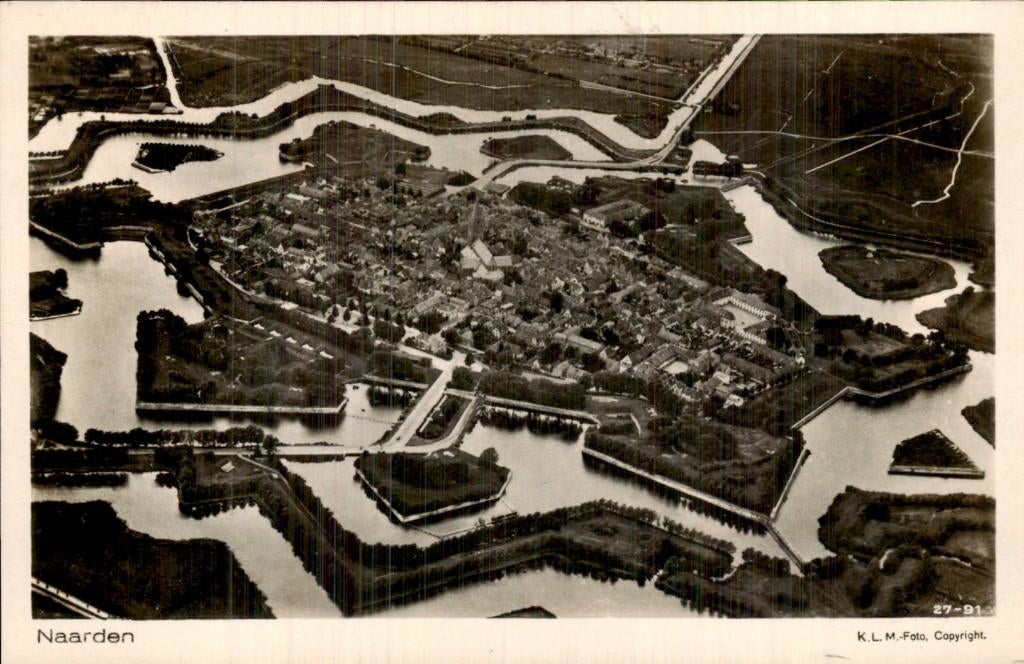 Naarden - Vesting - Luchtfoto, Verzamelen, Ansichtkaarten | Nederland, Ophalen of Verzenden, 1920 tot 1940, Ongelopen, Noord-Holland