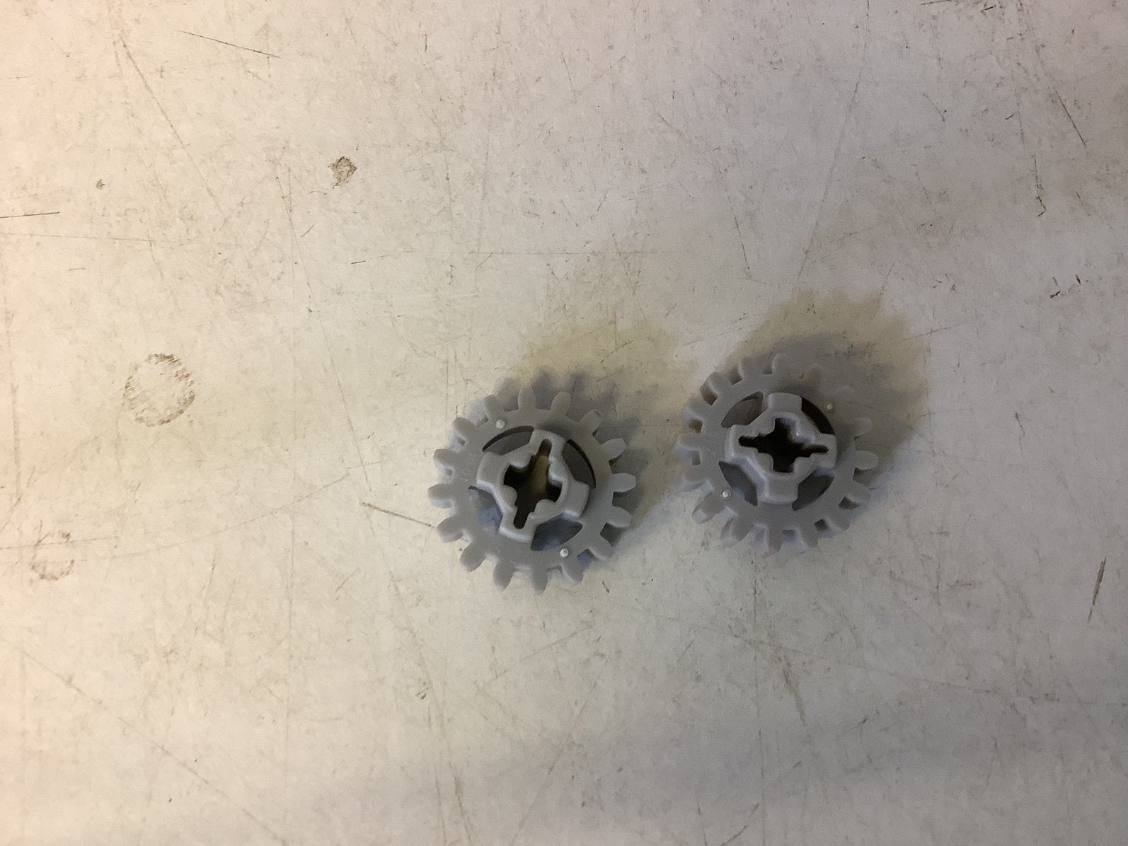 Lego Technic Gear 16 Tooth Axle Hole with Closed Sides grijs, Ophalen of Verzenden, Gebruikt, Losse stenen, Lego