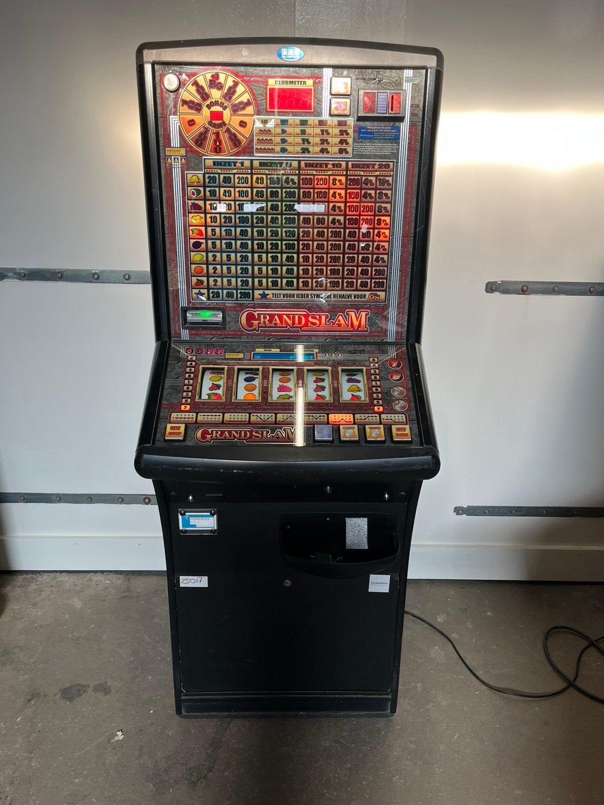 Te koop Granslam mk2, Verzamelen, Met sleutels, Gebruikt, Eismaspeelautomaten, Grote dijlakker 34