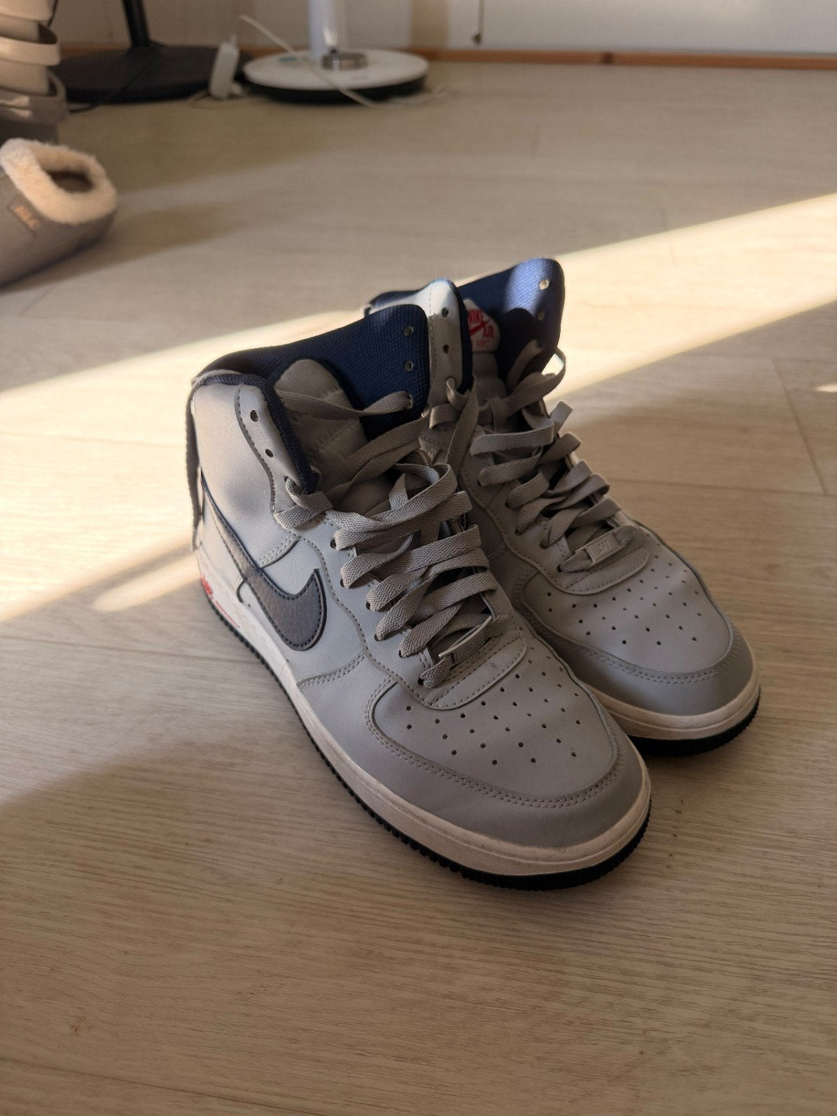 Nike Air Force 1 High - Grijs/Blauw - Maat 41, Ophalen of Verzenden, Gedragen