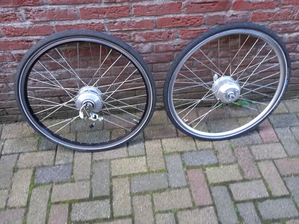 Giant Twist voorwiel-motor - Accu bagage rek dubbel, Gebruikt, Overige materialen, Giant, Motor