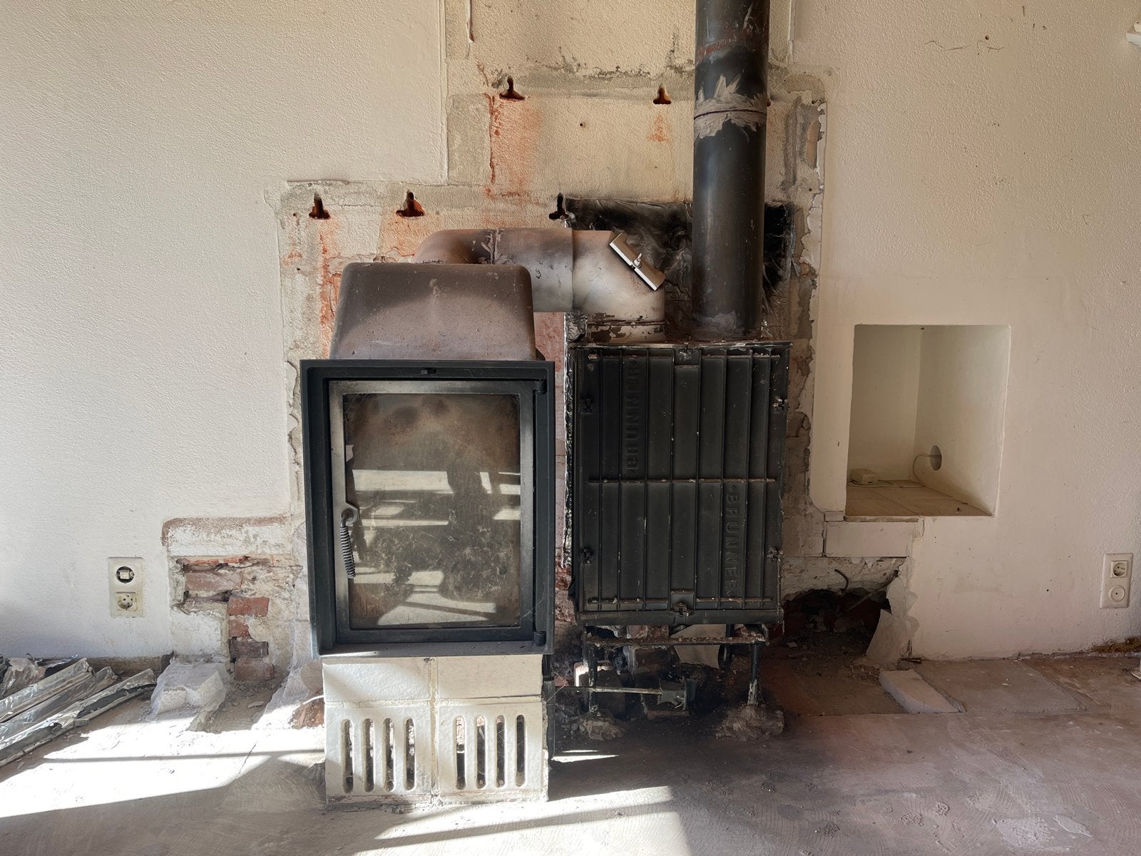 BRUNNER Houthaard Inbouwhaard - 9KW, Ophalen, Gebruikt, Inbouwhaard, Houthaard