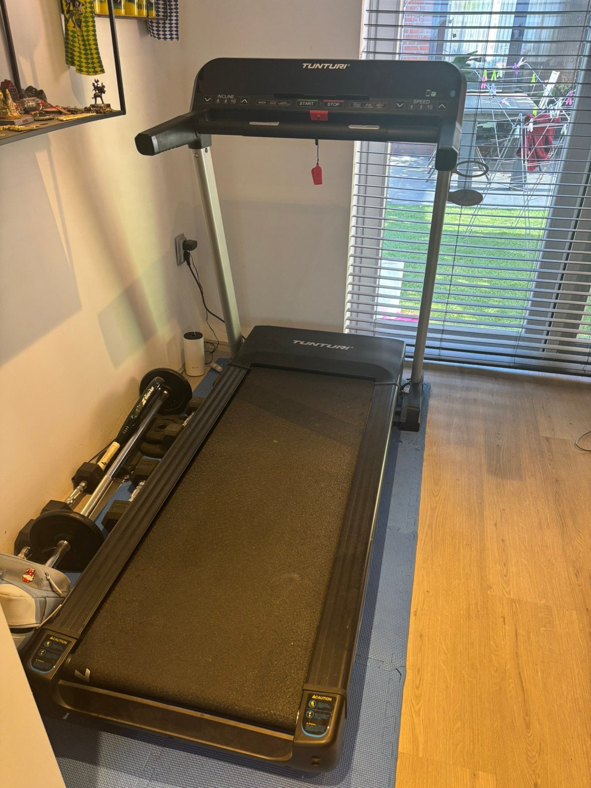 Tunturi Loopband - Inklapbaar en met tablet houder, Ophalen, Zo goed als nieuw, Metaal, Loopband