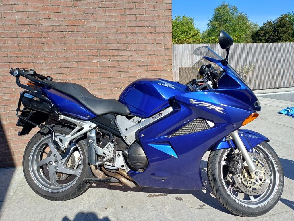 Honda VFR 800 VTEC - ABS- 2004-sportieve Toermotor, Motoren, Motoren | Honda, 4 cilinders, Motorrijbewijs A, Gebruikt, Particulier