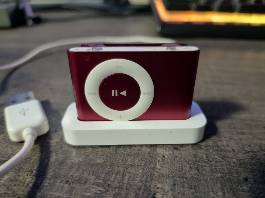 iPod Shuffle 2nd Gen 1GB, Ophalen of Verzenden, Zo goed als nieuw, Shuffle, Minder dan 2 GB