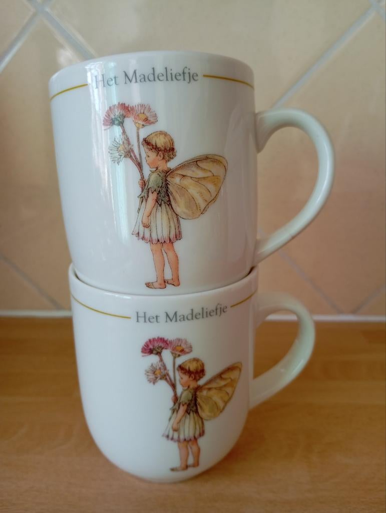 2 Mokken Flower Fairies, Huis en Inrichting, Ophalen of Verzenden, Zo goed als nieuw, Overige stijlen, Kop(pen) en/of Schotel(s)