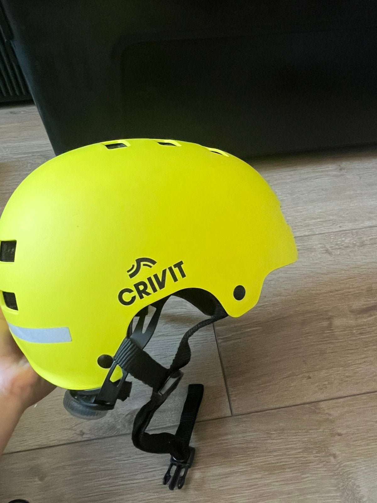 Crivit neongele helm maat S/M met LED licht, Ophalen, Zo goed als nieuw, S