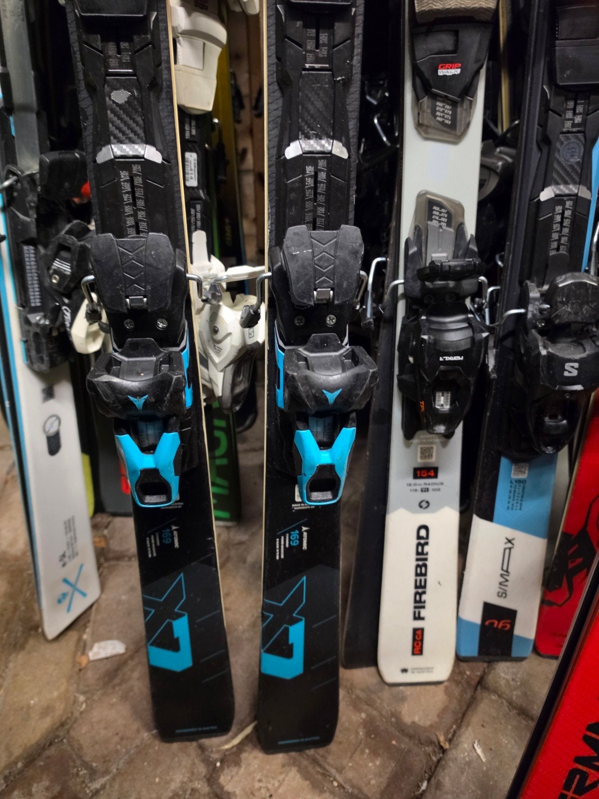 169cm ATOMIC REDSTER X7 REVOSHOCK TOP SKI ALL ROUND GEVORDER, 160 tot 180 cm, Ophalen of Verzenden, Zo goed als nieuw, Carve