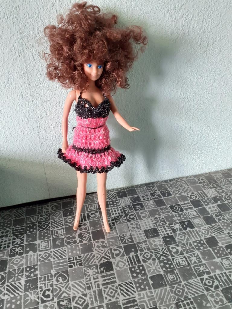 Gehaakt barbie jurkje, Ophalen of Verzenden, Gebruikt, Barbie