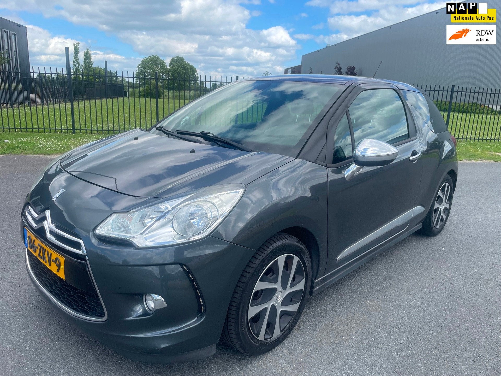 Citroen DS3 1.2 VTi So Chic|Apk 10-2026|Bj 2012|Clima|Cruise, Voorwielaandrijving, Euro 5, 1199 cc, 82 pk