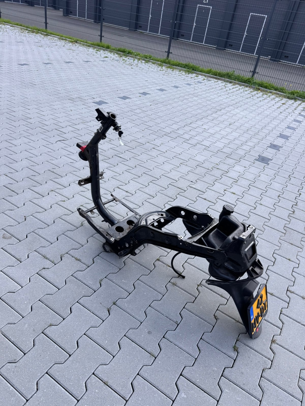 piaggio zip 125cc a1 motorframe NL, D, Ophalen of Verzenden, Zo goed als nieuw, D