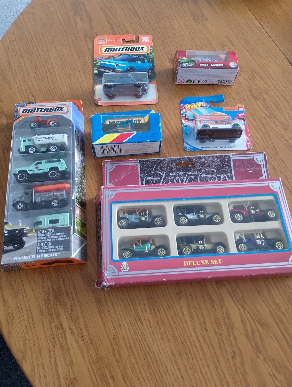 Matchbox, Hot Wheels & Classic Cars Deluxe Set, Hobby en Vrije tijd, Ophalen, Zo goed als nieuw, Auto, Matchbox