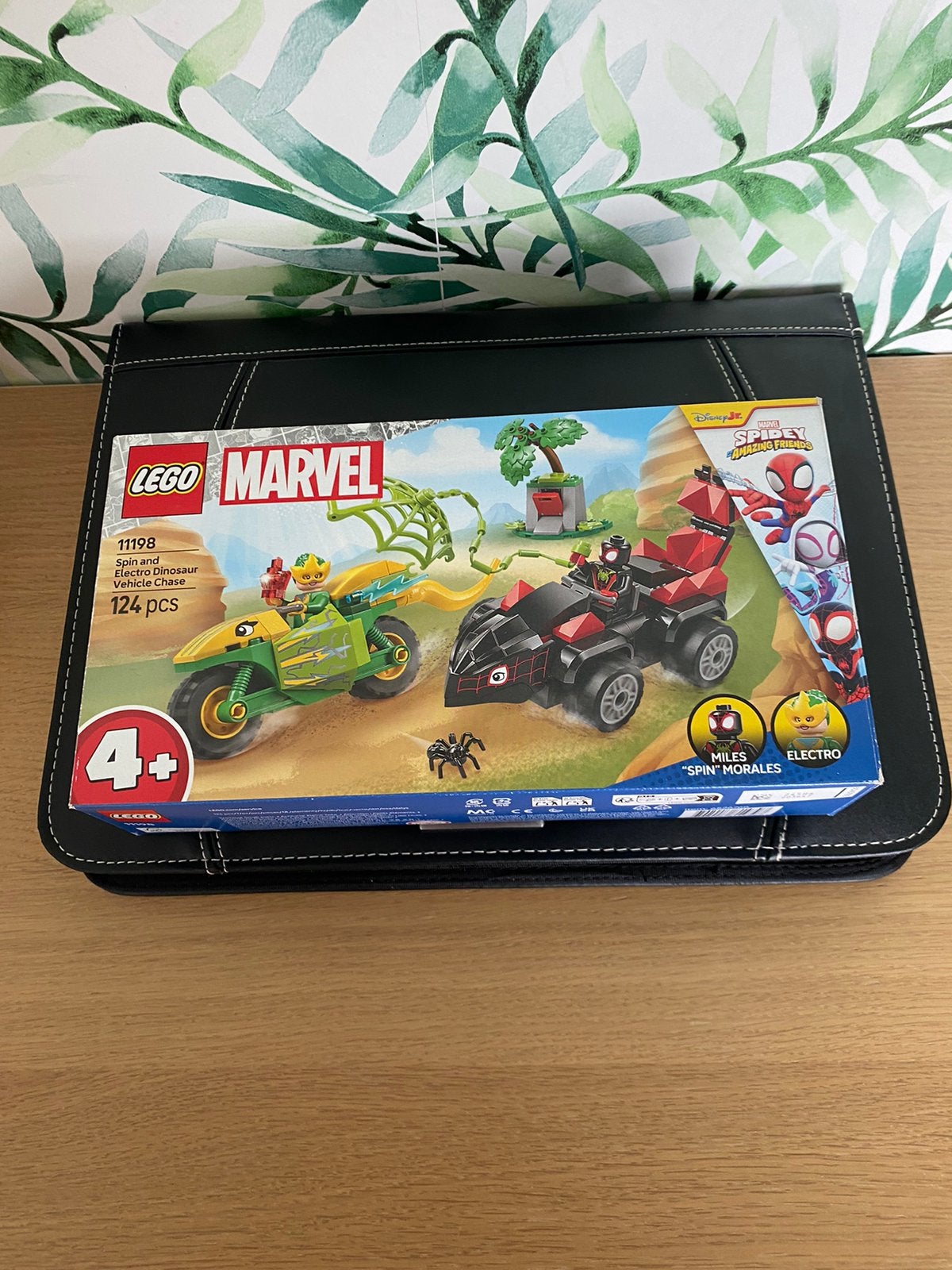 Lego marvel nr 11198, Ophalen of Verzenden, Zo goed als nieuw