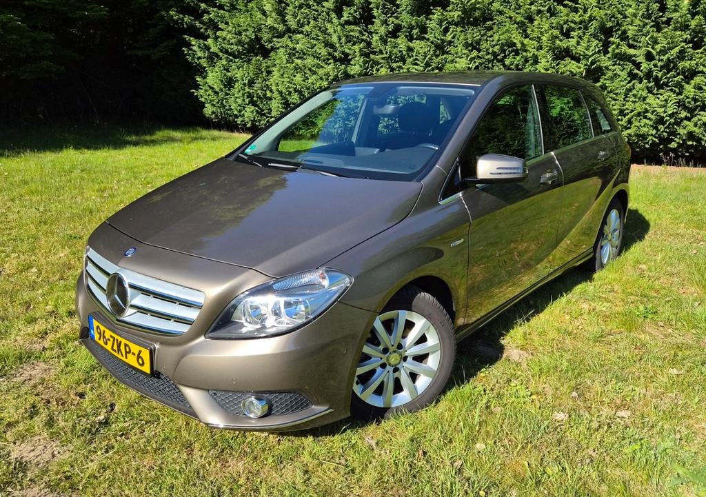Mercedes B180 Autom. | Cruise | Stoelverw. | PDC | Park ass., Auto's, Mercedes-Benz, Particulier, B-Klasse, ABS, Airbags, Airconditioning