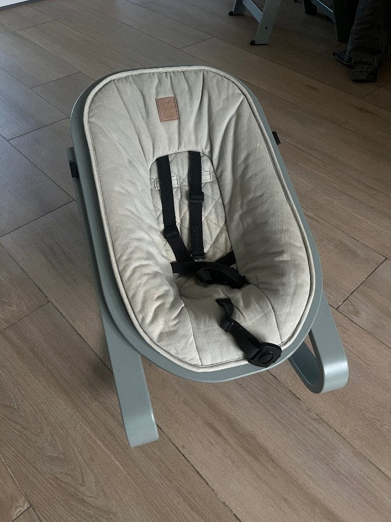 Kidsmill up chair, Ophalen, Gebruikt, Meegroeistoel, Afneembaar eetblad