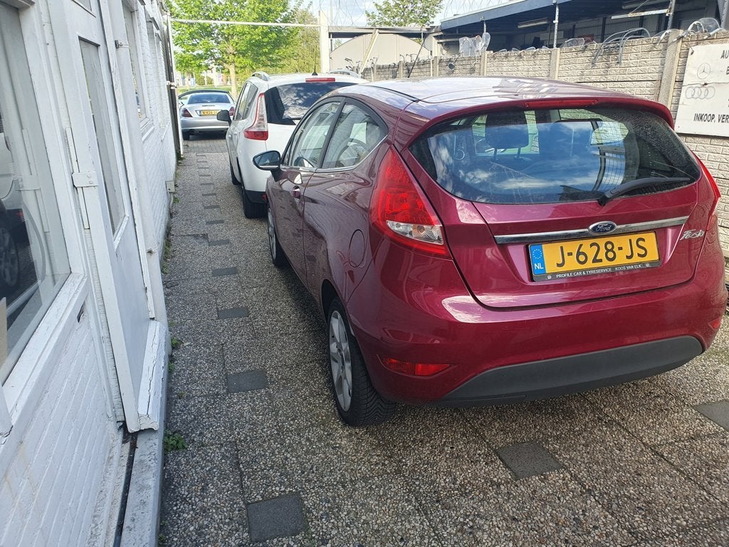 Foto 3 van Ford Fiesta 1.25 Trend Inruil Mogelijk