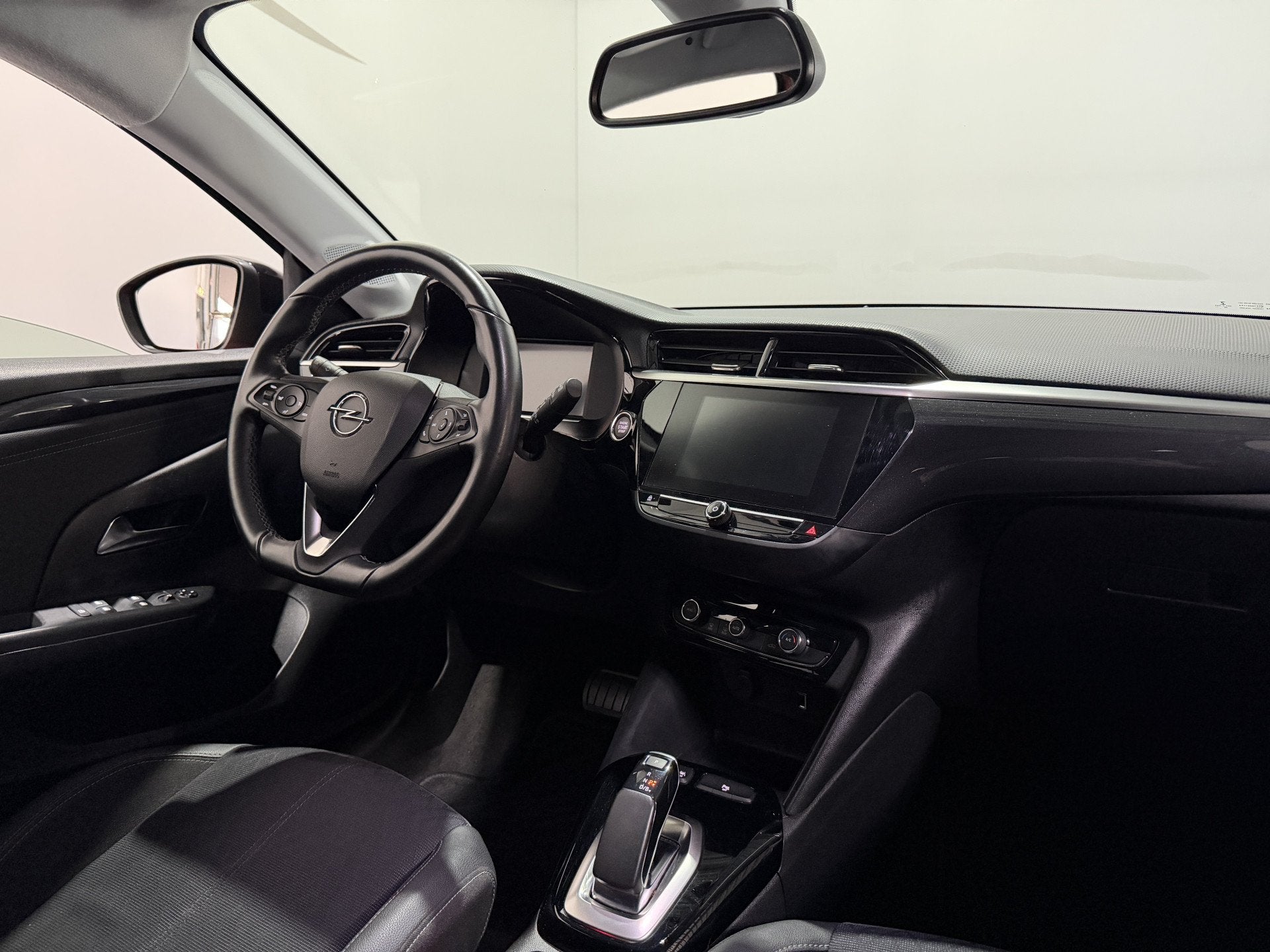 Opel CORSA-E Elegance 50 kWh // VERKOCHT (bj 2020), Auto's, 136 pk, Gebruikt, Overige kleuren, Parkeersensor