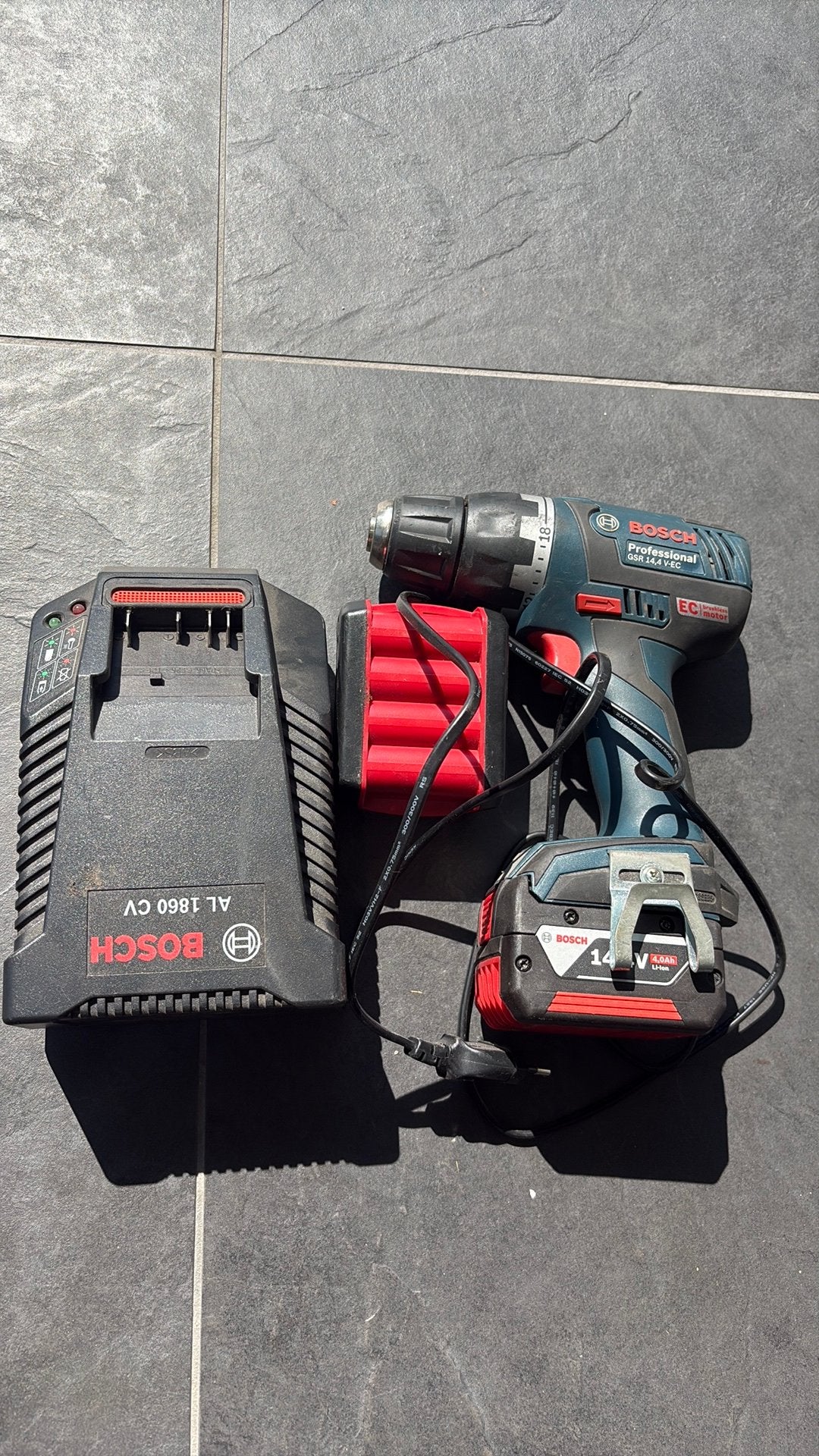 Bosch professional accu boormachine, Ophalen of Verzenden, Zo goed als nieuw, Boormachine