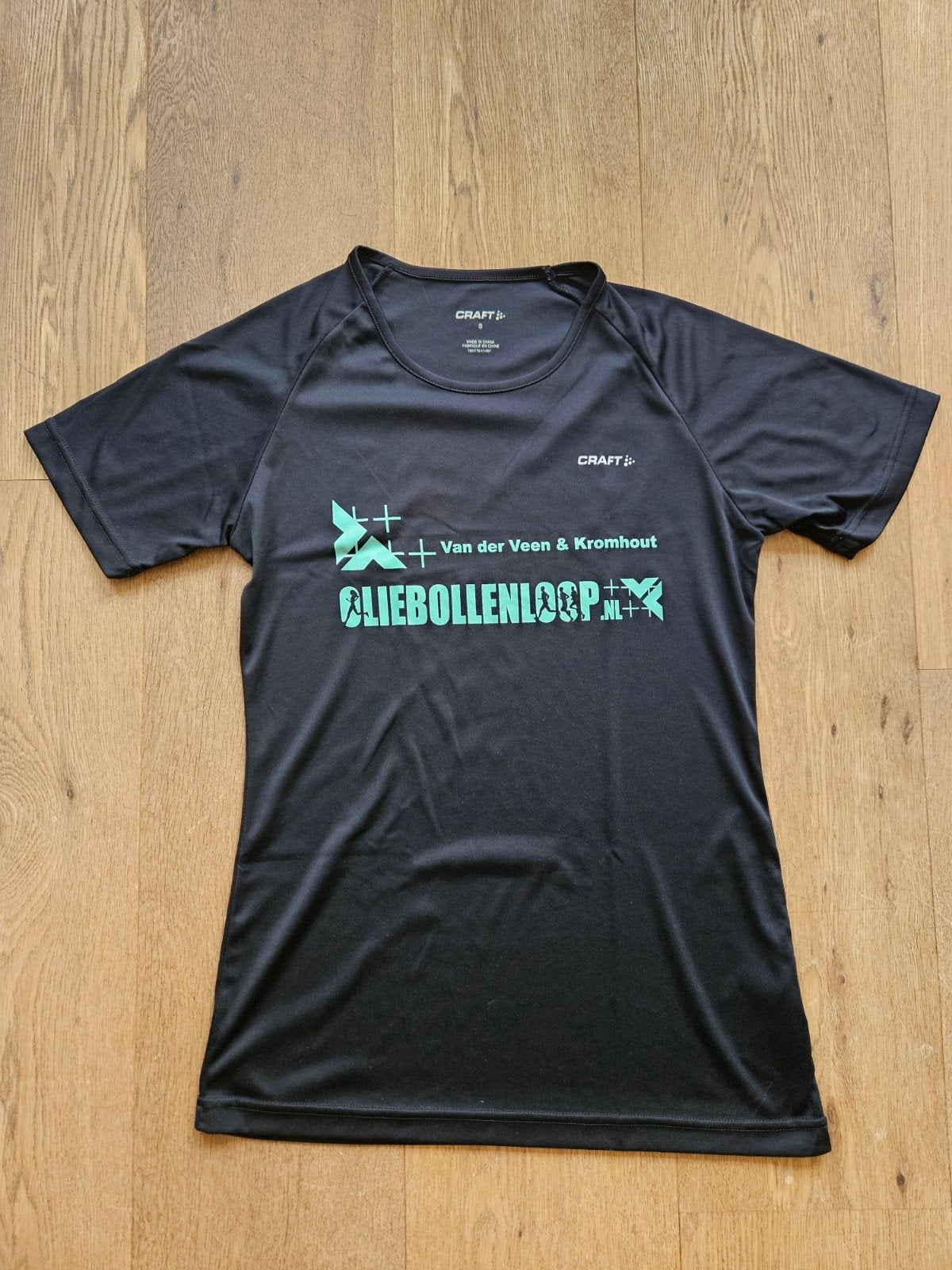 Craft sportshirtje S
Nog heel netjes, Kleding | Dames, Sportkleding, Ophalen of Verzenden, Zo goed als nieuw