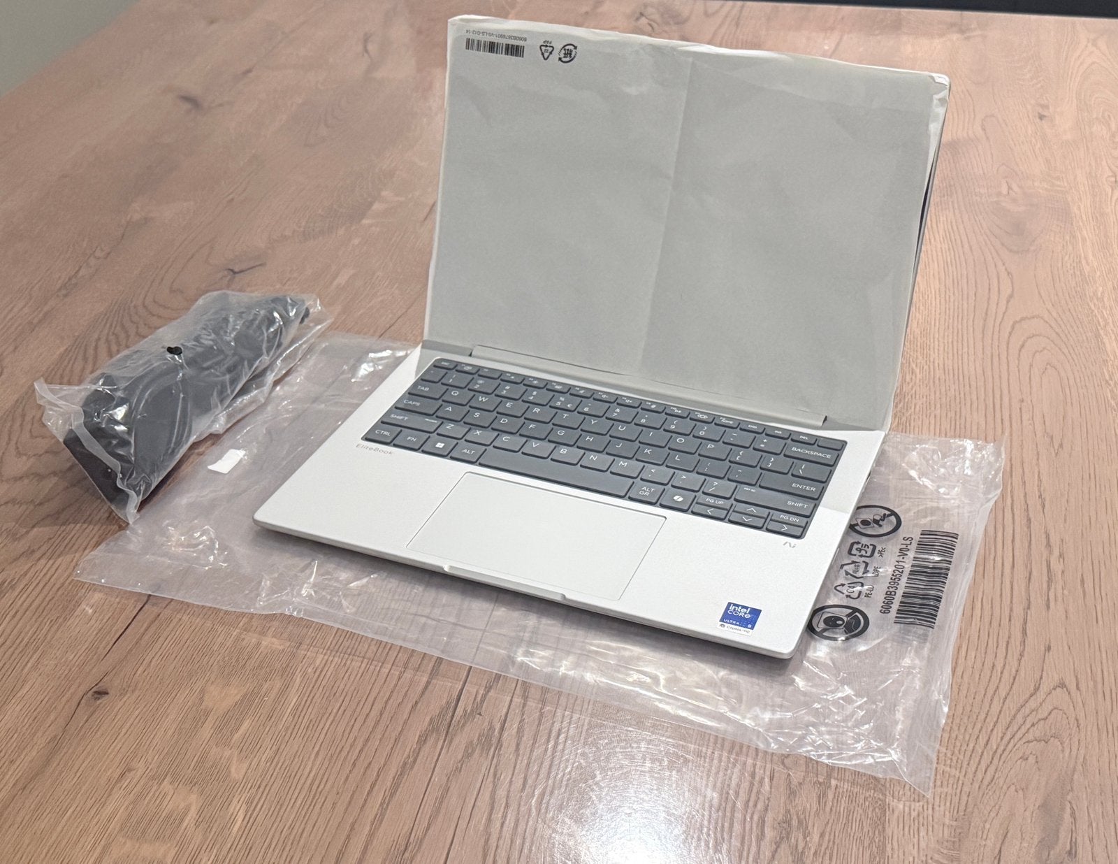 HP Elitebook G11 | 14” | intel core I5 ultra | nieuw!, Computers en Software, Ophalen of Verzenden