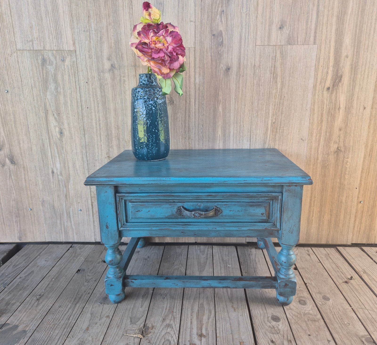 Vintage bijzettafel/nachtkastje in turquoise, Ophalen, Minder dan 45 cm, Gebruikt, Vintage, Brocante, Landelijk