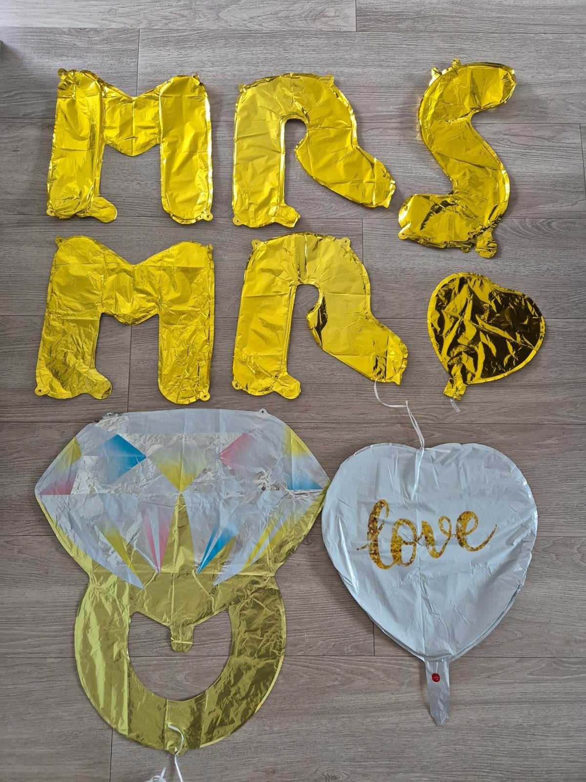 Folieballon versiering huwelijk bruiloft trouwen

2x mrs
2x, Ophalen of Verzenden, Versiering, Geboorte of Huwelijk