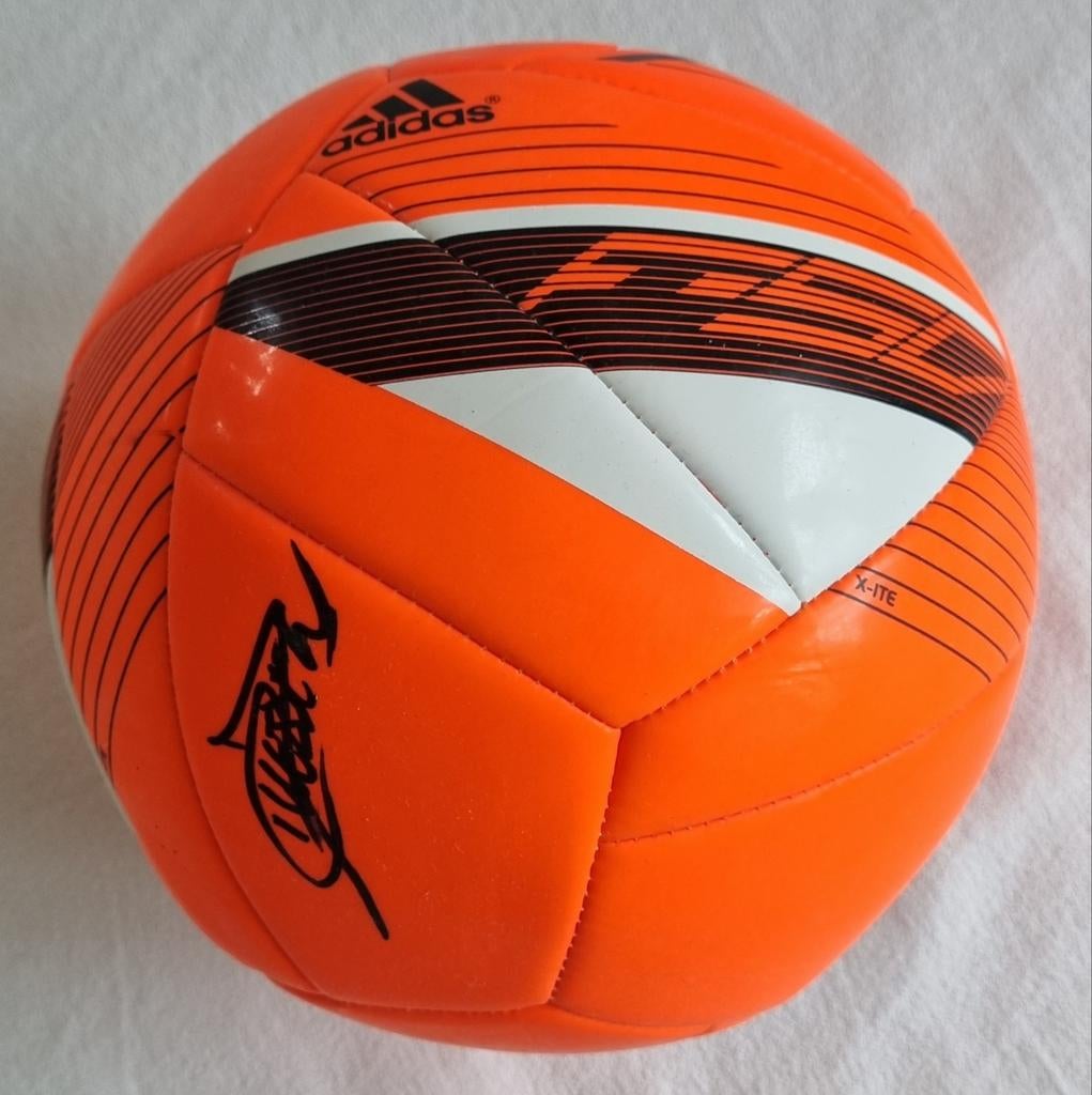 Voetbal met handtekening keeper Jasper Cillessen, Maat XL, Ophalen of Verzenden, Nieuw, Bal