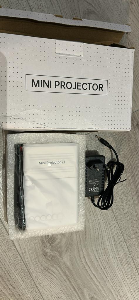 Mini Projector Z1 - Draagbare LED Beamer, Ophalen, Nieuw, LCD, Overige resoluties