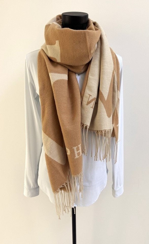 NIEUW! Royale zachte dames sjaal met franjes caramel /creme, Maat 38/40 (M), Verzenden, Nieuw, Onbekend