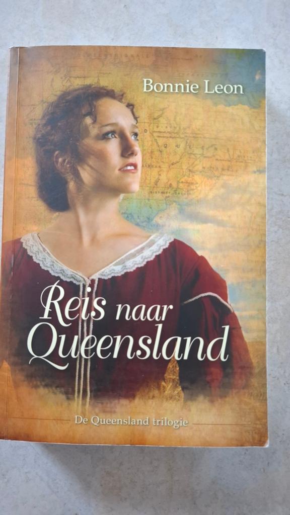 Bonnie Leon - 1 Reis naar Queensland, Boeken, Ophalen of Verzenden, Zo goed als nieuw, Bonnie Leon