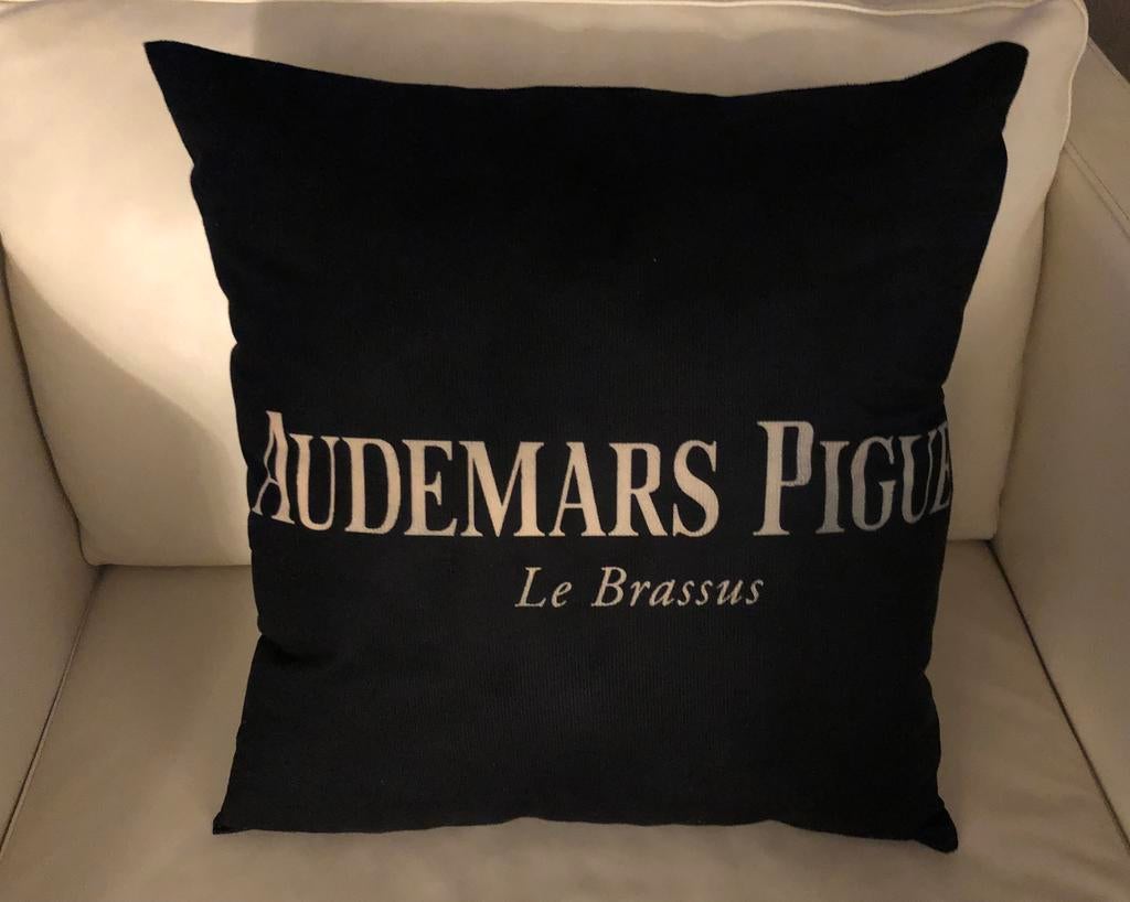 Audemars Piguet Decoratie Kussen, Ophalen of Verzenden, Nieuw, Vierkant