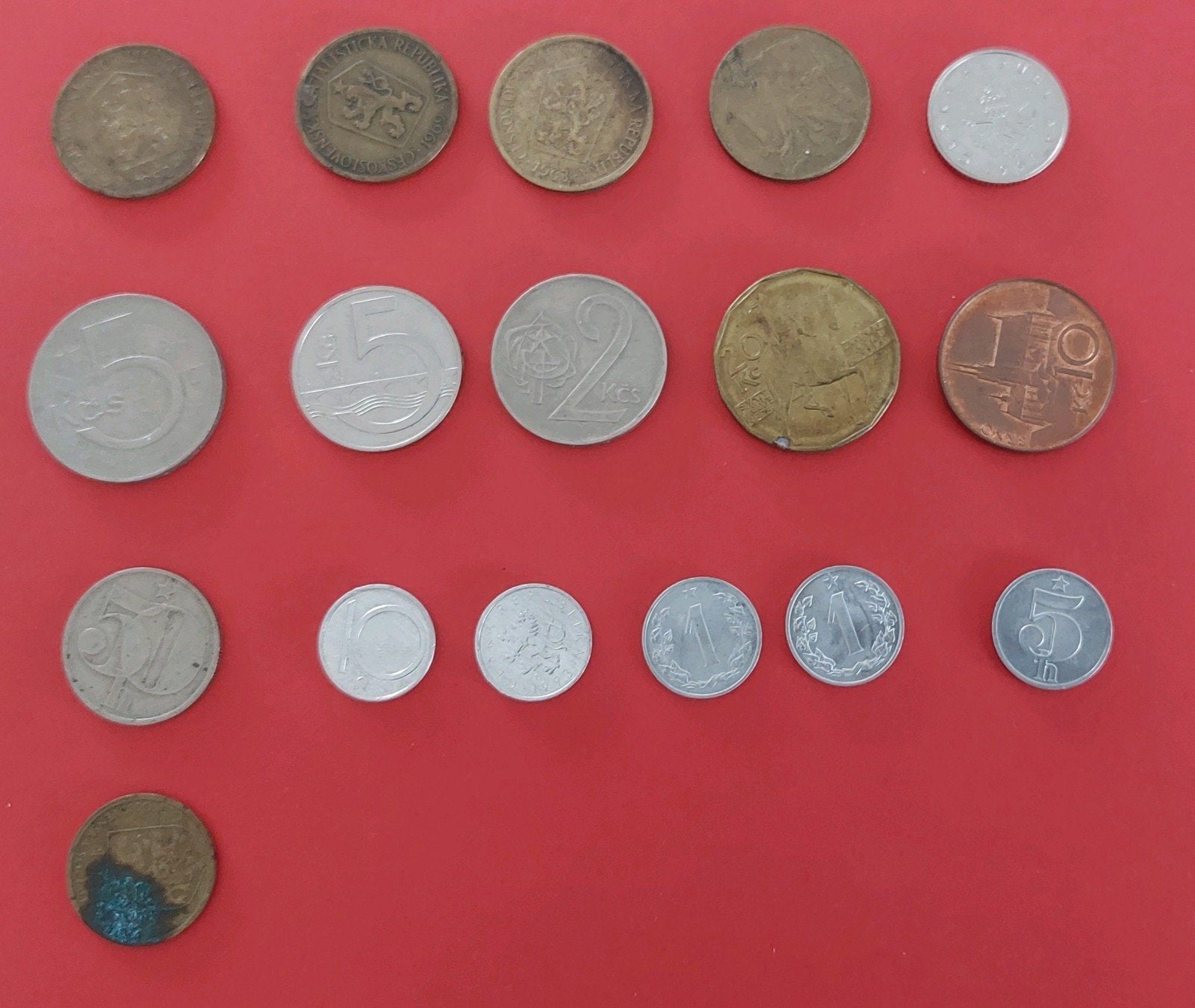 16 stuks oude munten uit Tsjechie, Ophalen of Verzenden, Overige landen, Losse munt