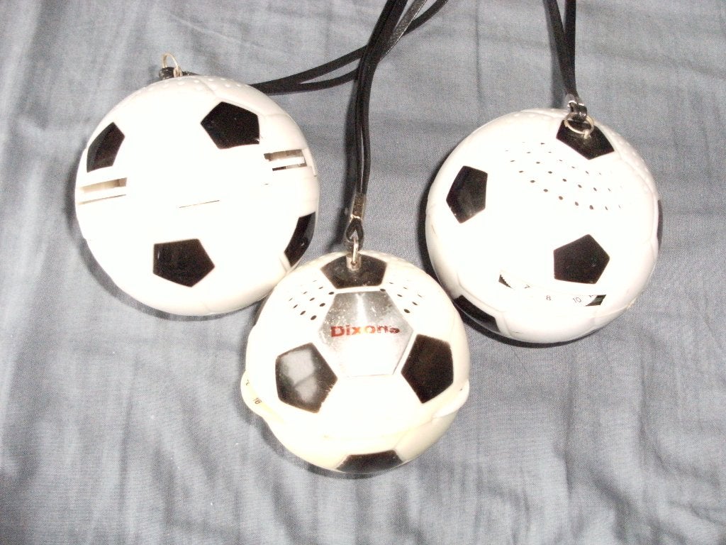 voetbal met radio jaren 70, Ophalen of Verzenden, Zo goed als nieuw, Radio