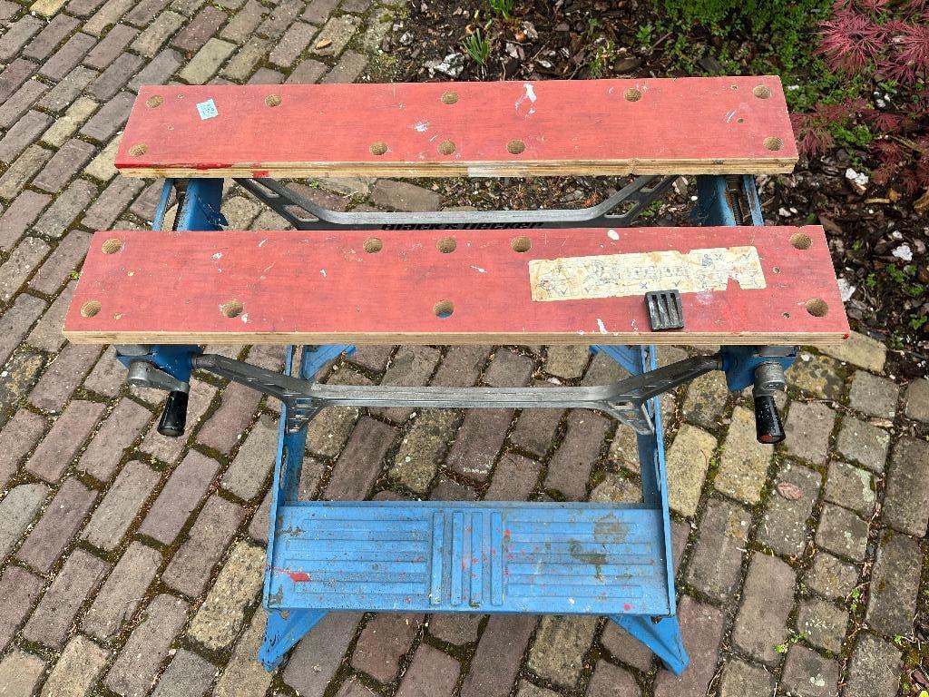 Te koop: Black & Decker Workmate, Doe-het-zelf en Verbouw, Werkbanken, Ophalen, Gebruikt, 70 tot 120 cm, Inklapbaar
