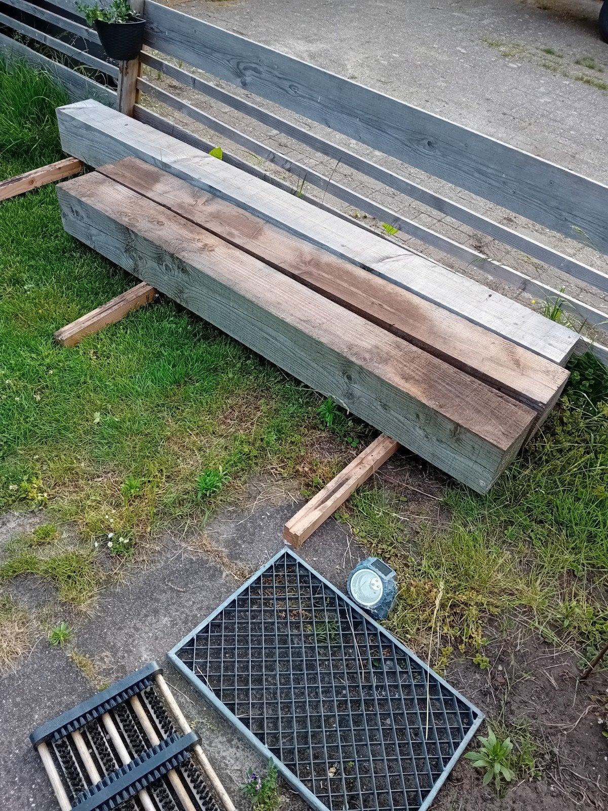 3 Douglas balken  / palen 20 x 20 cm dik., Tuin en Terras, Palen, Balken en Planken, Ophalen, Zo goed als nieuw, 180 tot 250 cm