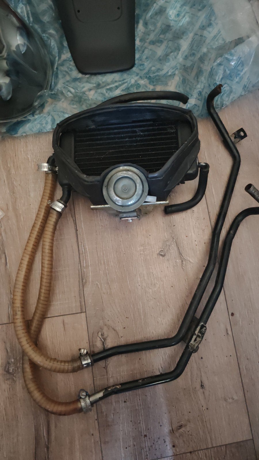 Piaggio zip sp 98 radiateur compleet orgineel netjes, Ophalen of Verzenden