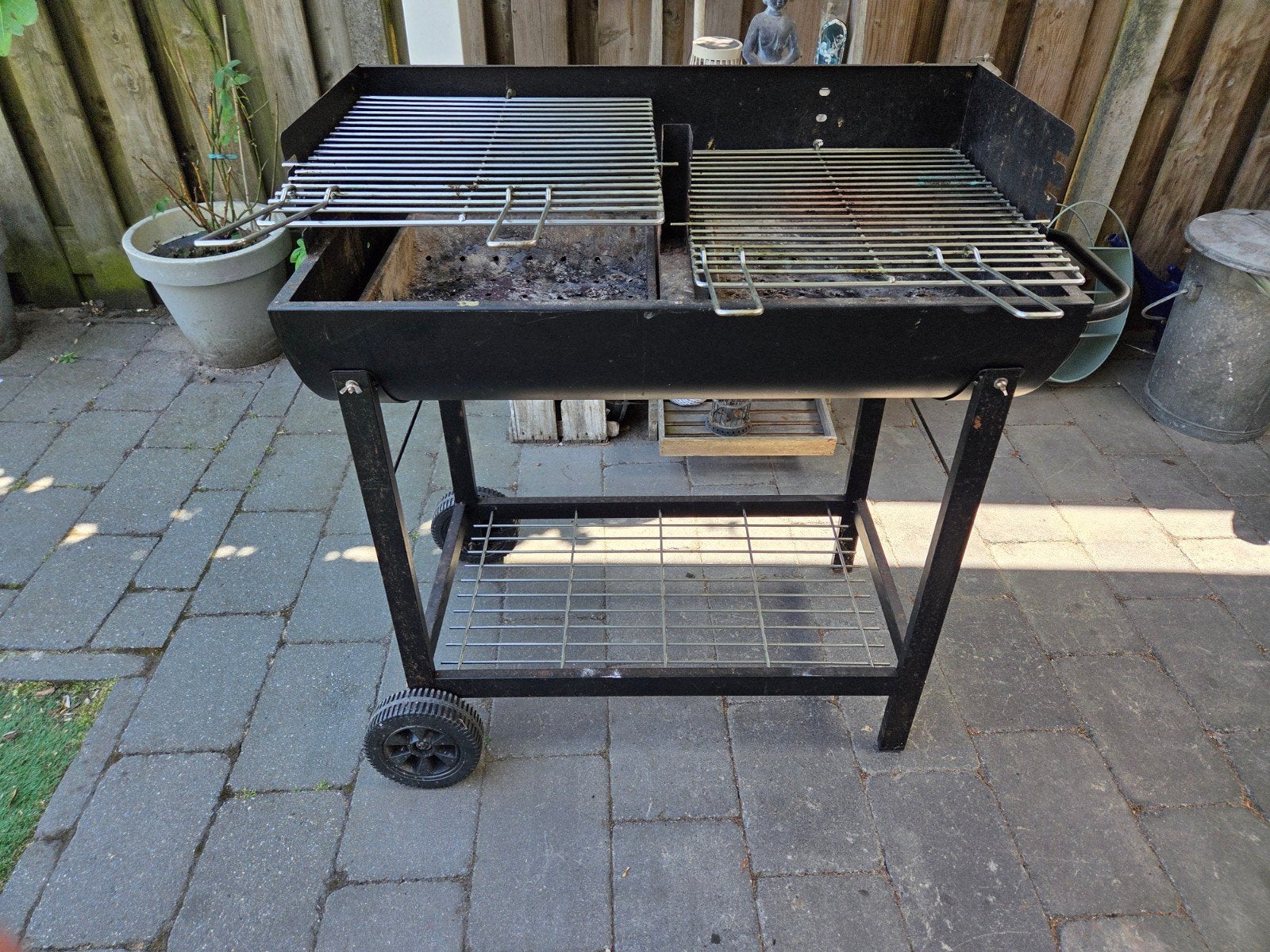 Herman den blijker kolen bbq met 2 bakken, Ophalen