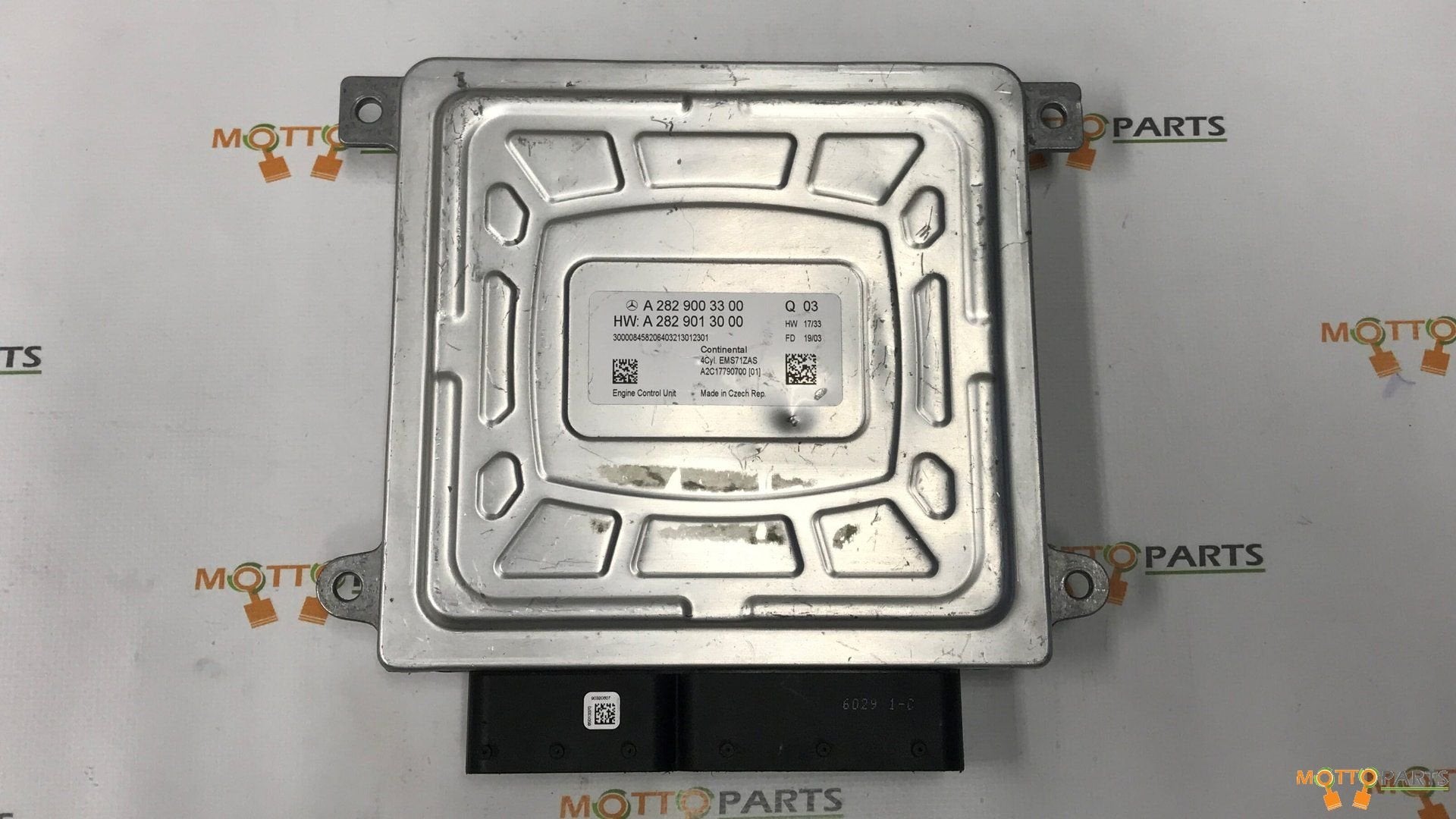 Mercedes-Benz ECU Motorcomputer A CLA Klasse A2829003300, Gebruikt, -, Ophalen of Verzenden, -