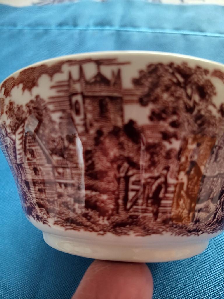 Vintage Bruine Transferware Kom met Dorpsgezicht, Ophalen of Verzenden