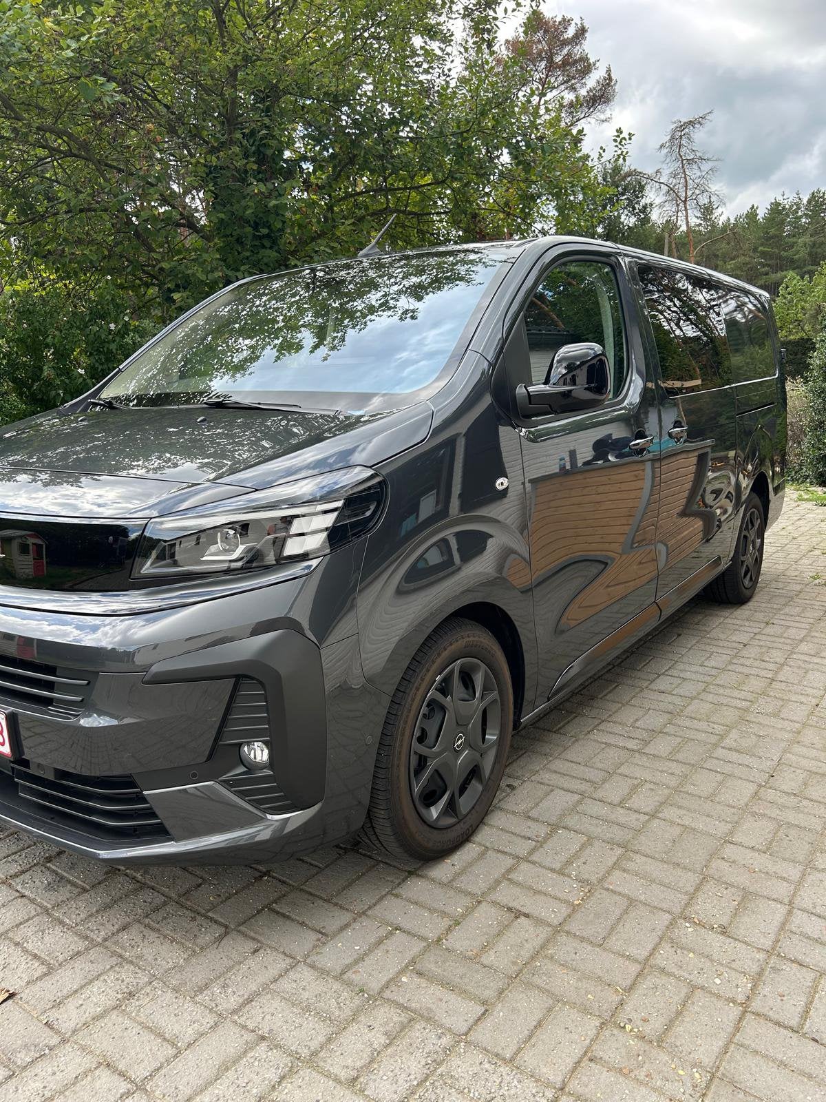 Opel vivaro 2.2 diesel ( 132kw of 179 pk) nieuwstaat, Auto's, 179 pk, 2500 kg, 2184 cc, Particulier