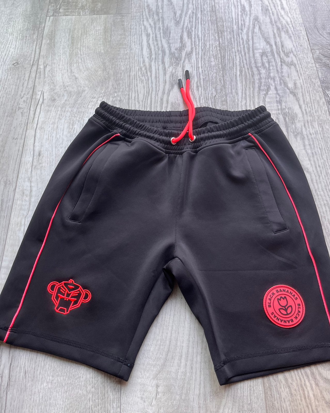 Korte broek Black Bananas maat M ZGAN, Ophalen of Verzenden, Zo goed als nieuw, Zwart