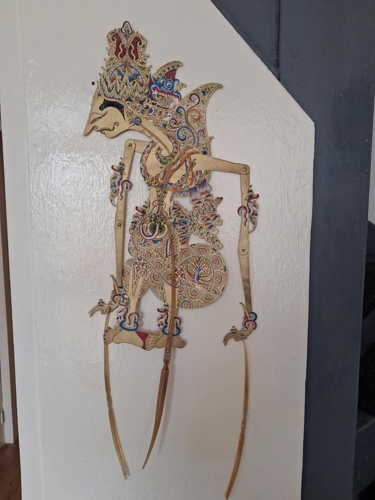 Wayang Kulit Pop (71cm) – Handgesneden met Naga-Draken, Ophalen of Verzenden