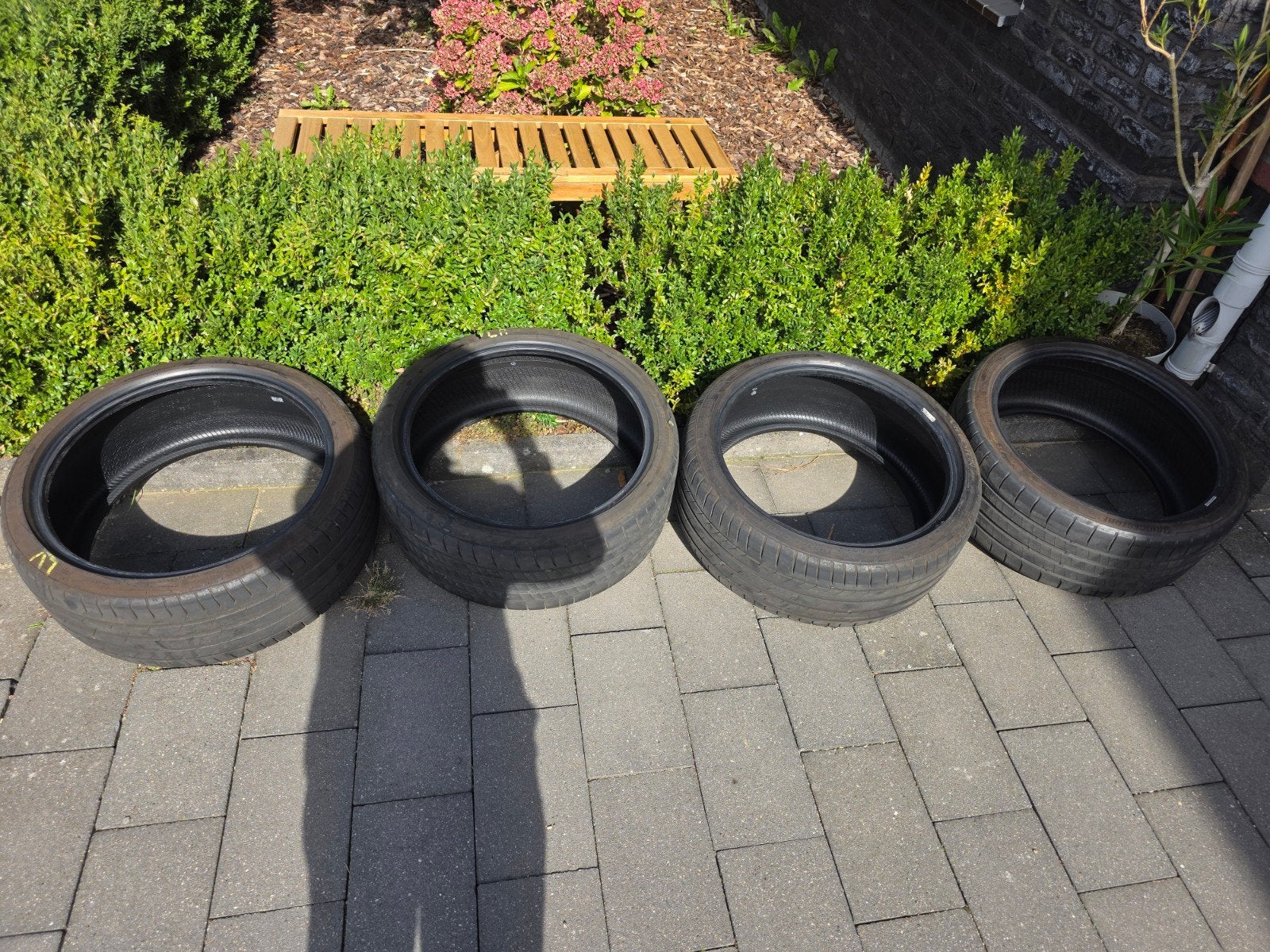 Hele goede set Zomerbanden 2 Vredestein en 2 Bridgestone - 2, Gebruikt, 235 mm, Band(en), Personenwagen